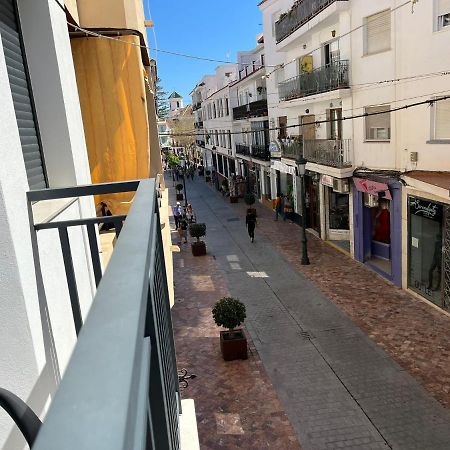 Apartamentos Mombasa 1 Planta 네르하 외부 사진